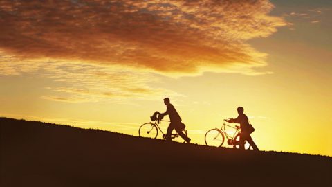 我們信主以來一直為主撇弃花費、勞苦作工，還經歷了不少逼迫患難，