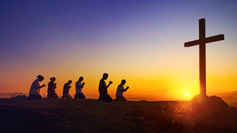 雖然人有罪，但主耶穌的贖罪祭是永遠有效的，只要向主認罪，主就會赦免，主看我們没有罪了，我們就可以進天國！