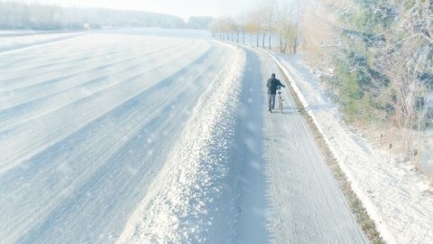 劳苦作工,好行为